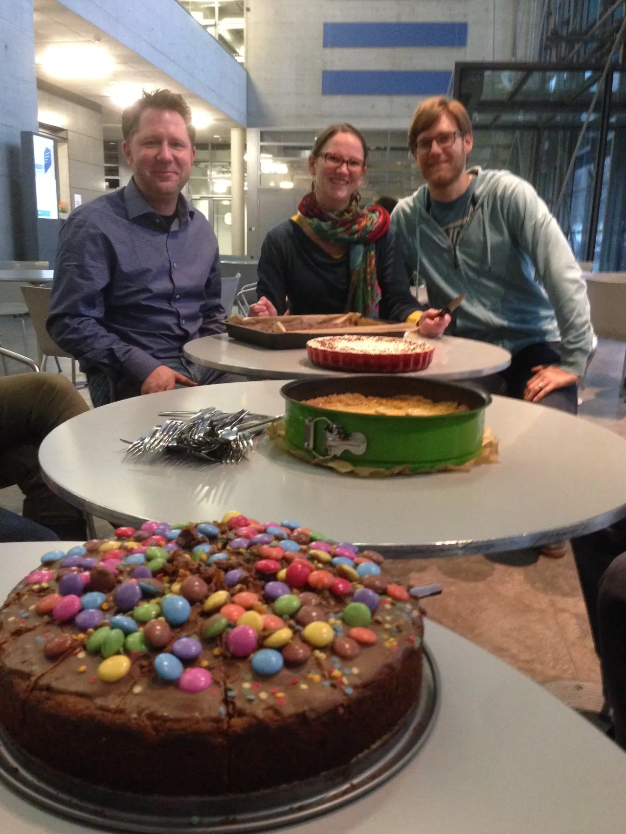 Mark, Maria, Jeff, and 4 cakes