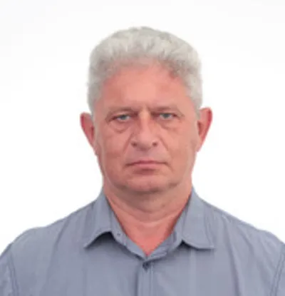 Headshot of Andrey Pozniakovsky