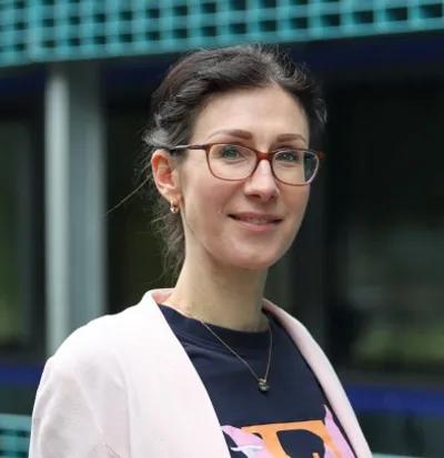 Headshot of Enikö Kovács