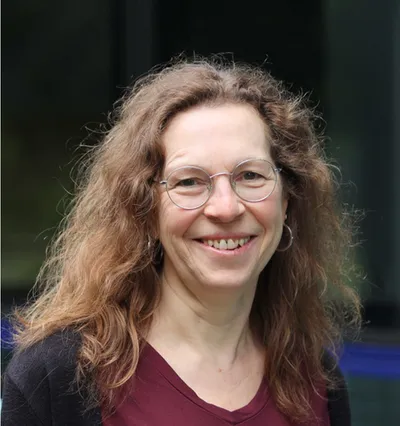 Headshot of Susanne Ernst